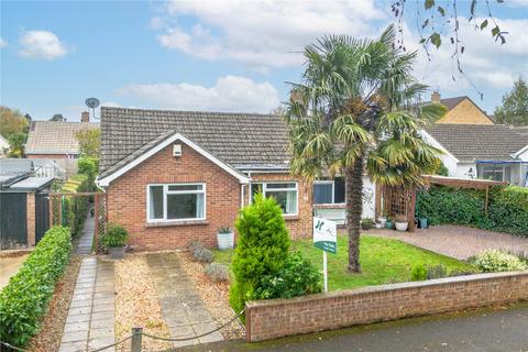Broadleas Crescent, Devizes... 3 bed detached bungalow for sale
