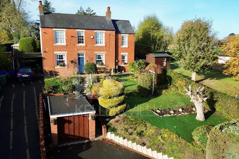 Forest Road, Piddington... 5 bed detached house for sale