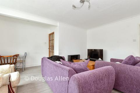 The Upway, Basildon, Essex 2 bed terraced house for sale