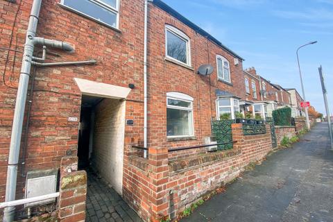 Harrowby Road, Grantham NG31 2 bed terraced house for sale