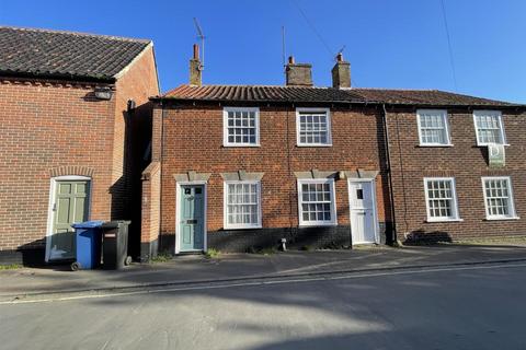 Church Street, Southwold IP18 2 bed terraced house for sale