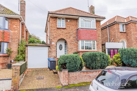 Dereham Road, Norwich NR5 3 bed detached house for sale
