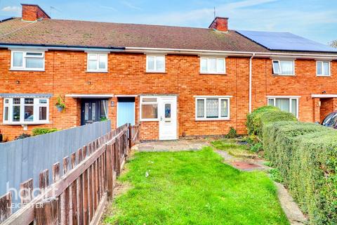 Hollow Road, Leicester 3 bed terraced house for sale