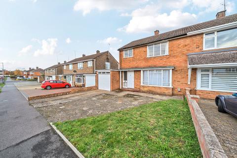 Appleby Gardens, Bedfordshire LU6 3 bed semi