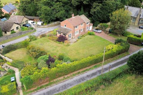 Park Avenue, Wortley, Sheffield, S35 7DR 5 bed property with land for sale