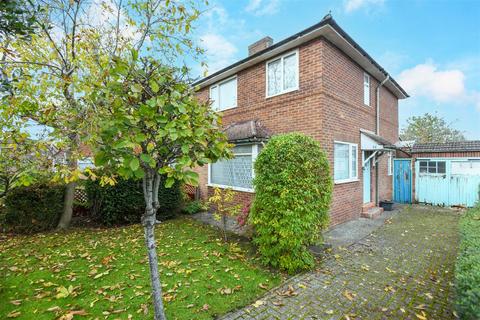 Blair Road, Trowbridge 3 bed semi