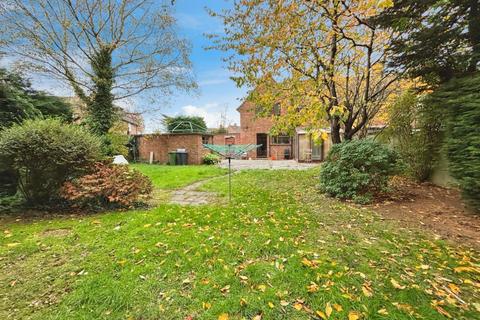 Masons Road, Stratford