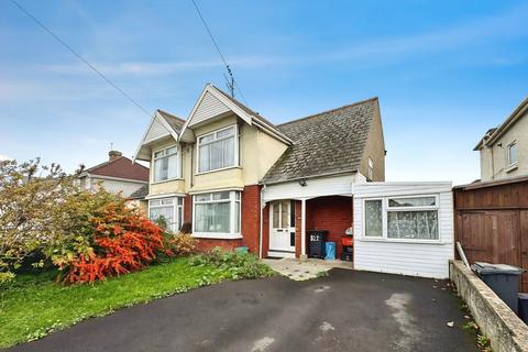 Cricklade Road,Swindon,SN2 7AQ 3 bed semi