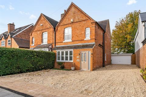 Tanworth Lane, Shirley, Solihull 3 bed semi