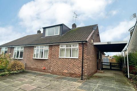 Cumberland Avenue, Dukinfield... 3 bed bungalow for sale