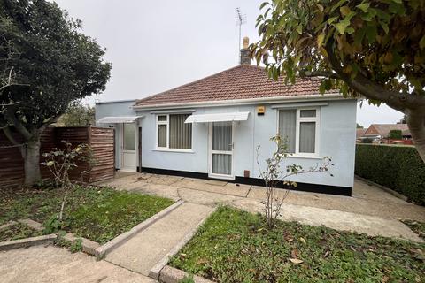 Springfield, PETERBOROUGH PE2 3 bed detached bungalow for sale