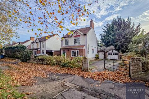 Earlham Road, Norwich NR4 5 bed detached house for sale
