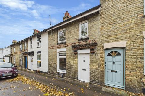 Queens Road, Hertfordshire SG8 3 bed terraced house for sale
