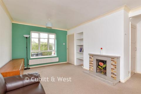 Stephens Road, Brighton, East Sussex 3 bed semi