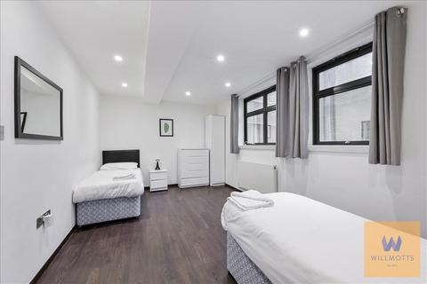 Alie St, Aldgate, London, E1 31 bed block of apartments for sale