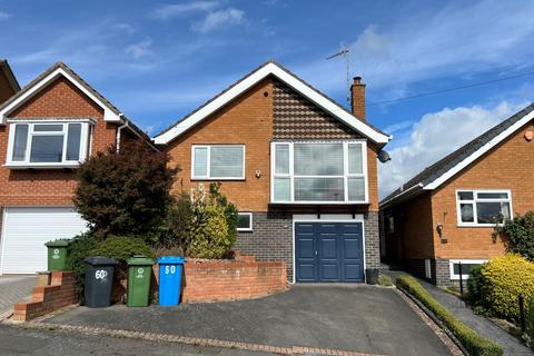 60 Redwood Road, Kinver, Stourbridge... 3 bed detached house for sale