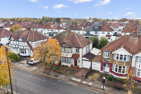 Fleetwood Road, London 3 bed semi