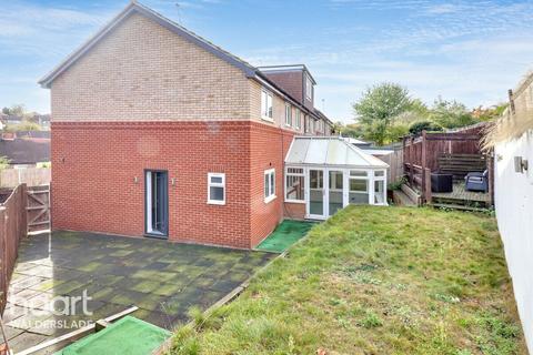 Bader Crescent, Chatham 5 bed end of terrace house for sale