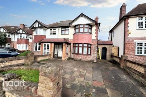 Cherry Orchard, WEST DRAYTON 3 bed semi