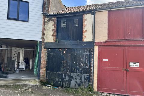 Garage, Parkers Yard, 4 Marlborough... Terraced house for sale