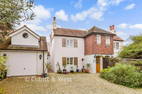 Crooked Lane, Birdham, Chichester... 3 bed semi