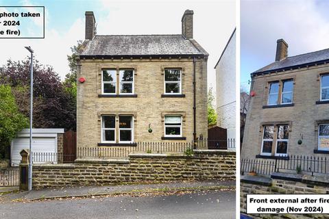 Tunnacliffe Road, Newsome, Huddersfield 6 bed detached house for sale