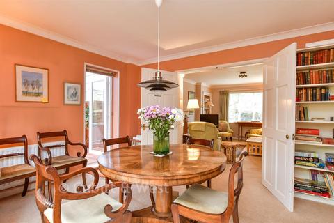 Winterbourne Mews, Lewes, East Sussex 4 bed detached house for sale