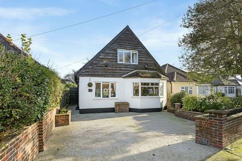 Downs Avenue, Pinner, HA5 4 bed detached bungalow for sale