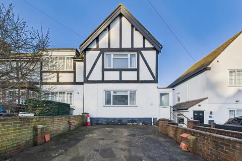 The Glade, Coulsdon CR5 3 bed end of terrace house for sale