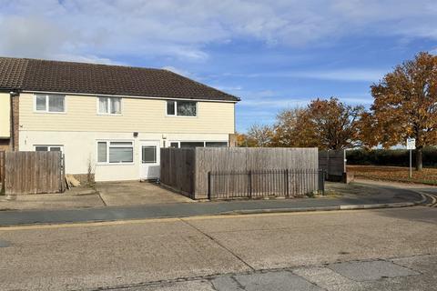 Broomhall Road, Chelmsford, CM1 4 bed maisonette for sale