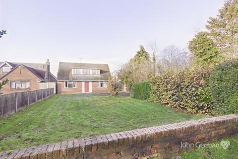 Brick Kiln Lane, Brocton 3 bed bungalow for sale