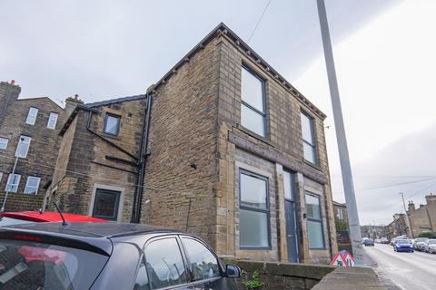 Cross Roads, Keighley BD22 3 bed terraced house for sale