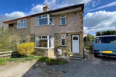 Leafield Grove, Eccleshill, Bradford 5 bed apartment for sale