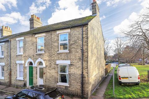 Young Street, Cambridge CB1 3 bed end of terrace house for sale