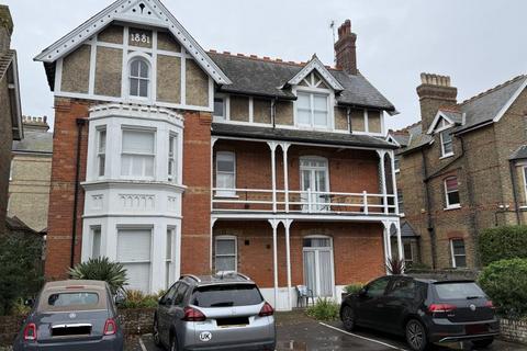 Flat 2, 61 Westgate Bay Avenue... 2 bed ground floor flat for sale