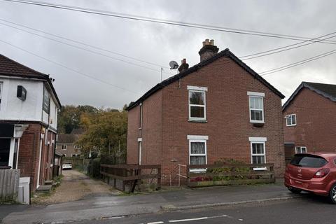 2 Royston Cottage, Portsmouth Road... 3 bed semi