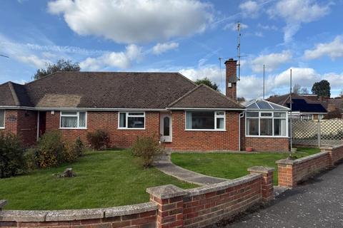 31 Dickens Close, Langley, Maidstone... 2 bed semi