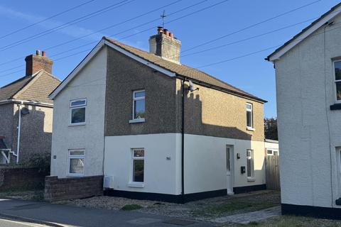 205 Hunts Pond Road, Fareham, Hampshire 2 bed semi