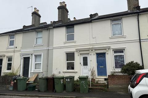 52 Norman Road, Tunbridge Wells, Kent 2 bed terraced house for sale