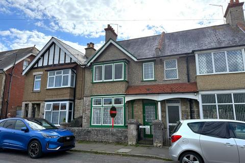 79 Kings Road West, Swanage, Dorset 3 bed semi
