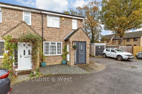 Harrowsley Court, Horley, Surrey 3 bed end of terrace house for sale