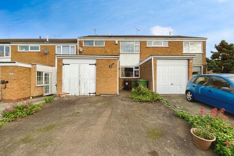 Camborne Close, Wigston LE18 3 bed townhouse for sale