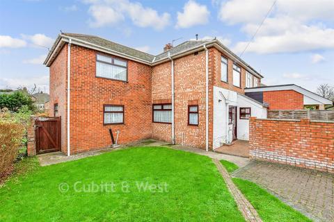 Bridge Road, Emsworth, Hampshire 3 bed semi