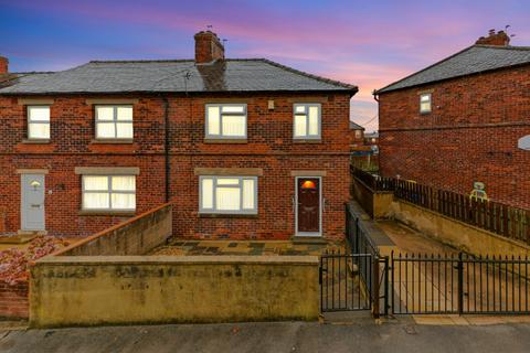 Grange Terrace, Leeds, LS28 3 bed end of terrace house for sale