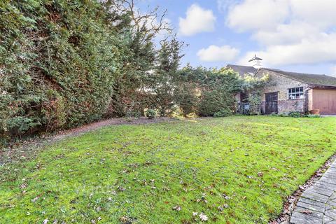 Cradducks Lane, Staplehurst... 3 bed character property for sale