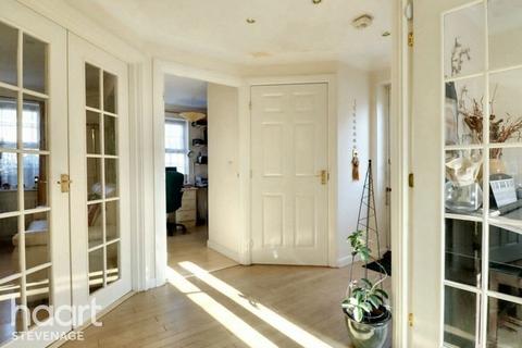 Quantock Close, Stevenage 4 bed detached house for sale