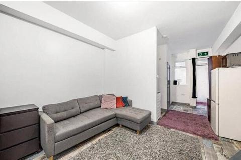 Hornsey Road, London, N19 Studio for sale