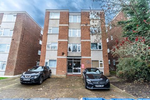 Torrington Park, London N12 1 bed apartment for sale