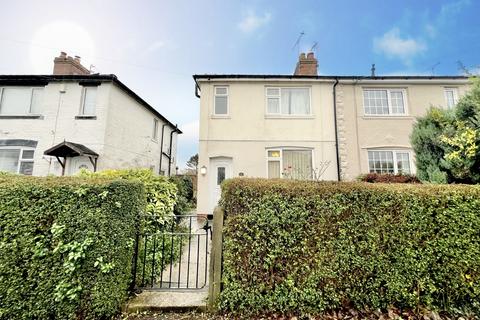 First Avenue, Poulton