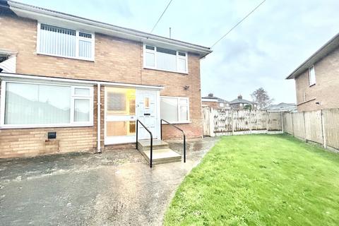 Alastair Crescent, Prenton... 3 bed semi